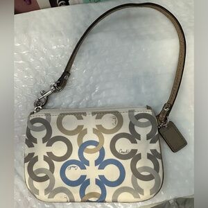 Coach - Wristlet C Print